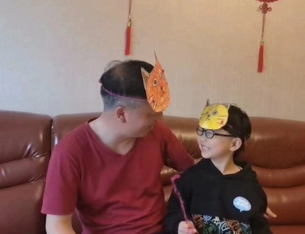【快乐读书月 书香飘满屋】系列活动之——大二班阅读分享
