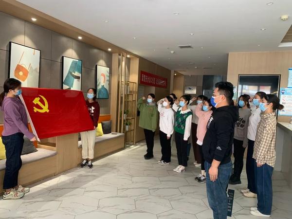 【抗疫先锋】同心“战役”，携手同行——致敬新建幼教集团“追阳”志愿者