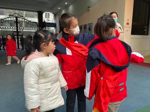 弘扬雷锋精神，做新时代好儿童——金水区新建幼儿园开展学习雷锋系列活动