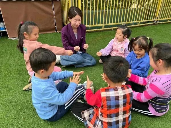 相遇新建 筑梦起航——新建幼儿园接待郑州幼儿师范高等专科学校实习活动（二）