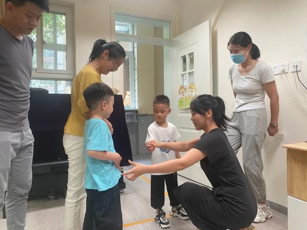 从“心”开始 从“新”出发--金水区新建幼儿园新生家访活动纪实