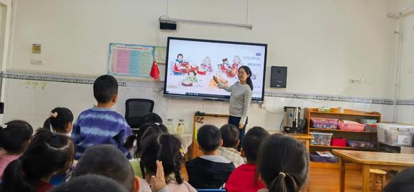 霜降走，迎立冬——金水区新建幼儿园大二班开展立冬主题活动
