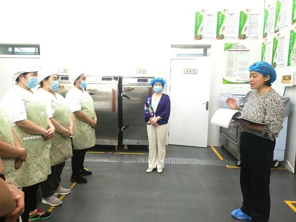 聚焦食品安全，园长引领前行——郑州市金水区新建幼儿园现场召开食品安全专题会议